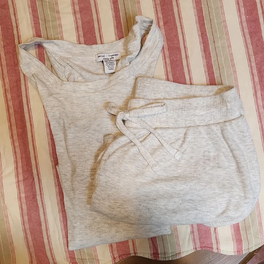 Better Together Heather Gray Pajama Short Set Women's Medium - Picture 7 of 7